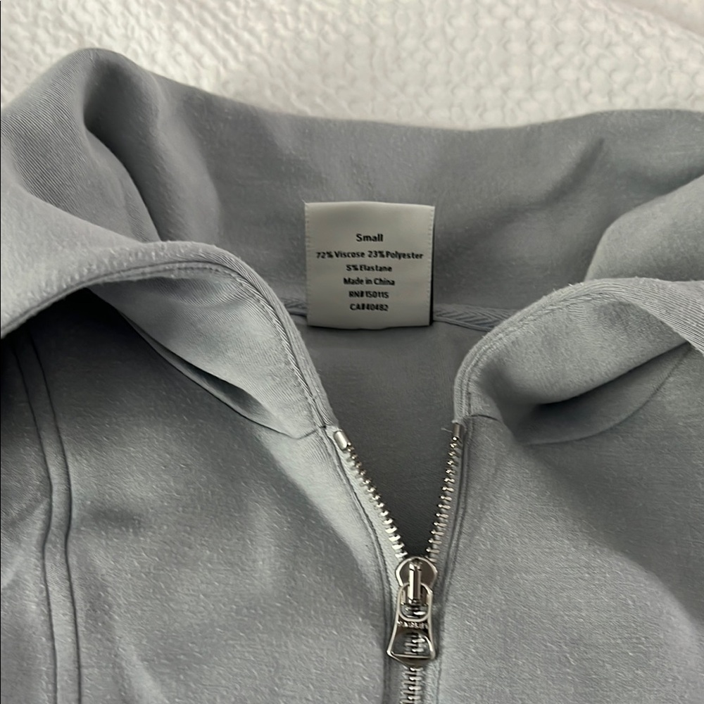 Varley Light Blue Short Sleeve Zip Polo and Shorts Set - Picture 13 of 14
